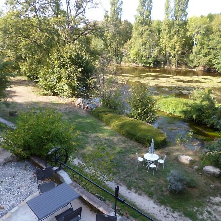 Bed and Breakfast Le Moulin De Cors Oulches Zewnętrze zdjęcie