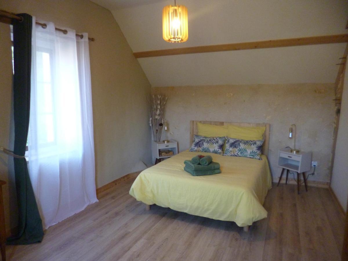 Bed and Breakfast Le Moulin De Cors Oulches Zewnętrze zdjęcie